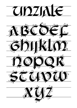 Kalligraphie-Alphabet Unziale